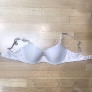gently worn Victoria’s Secret pink 34D bra